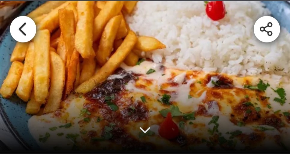 Camarão Gratinado: Chiclete de Camarão + Arroz + Batata Frita